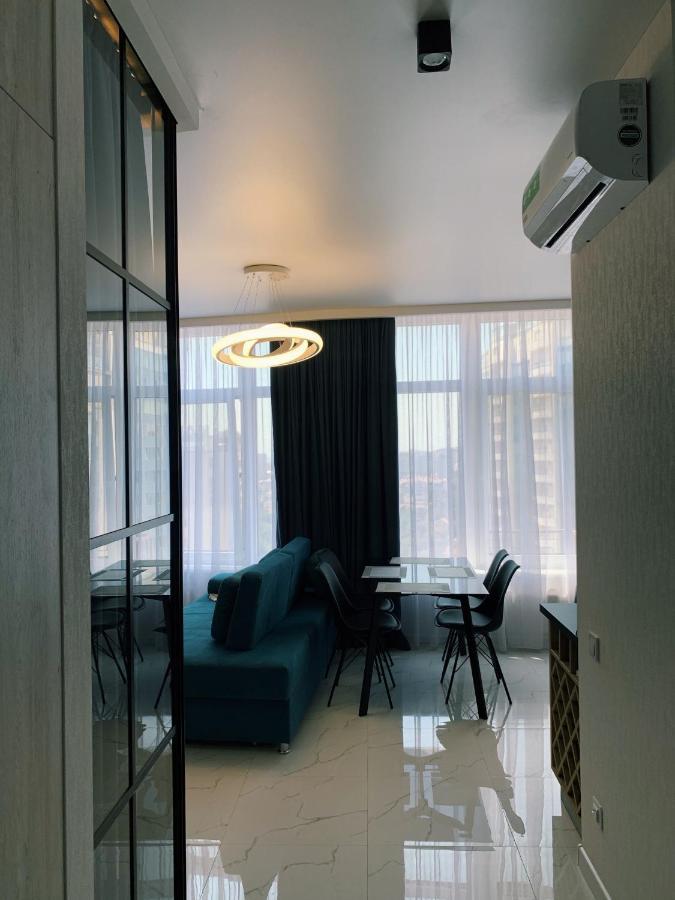 Sunny Apartment 5 Odessa Exteriör bild